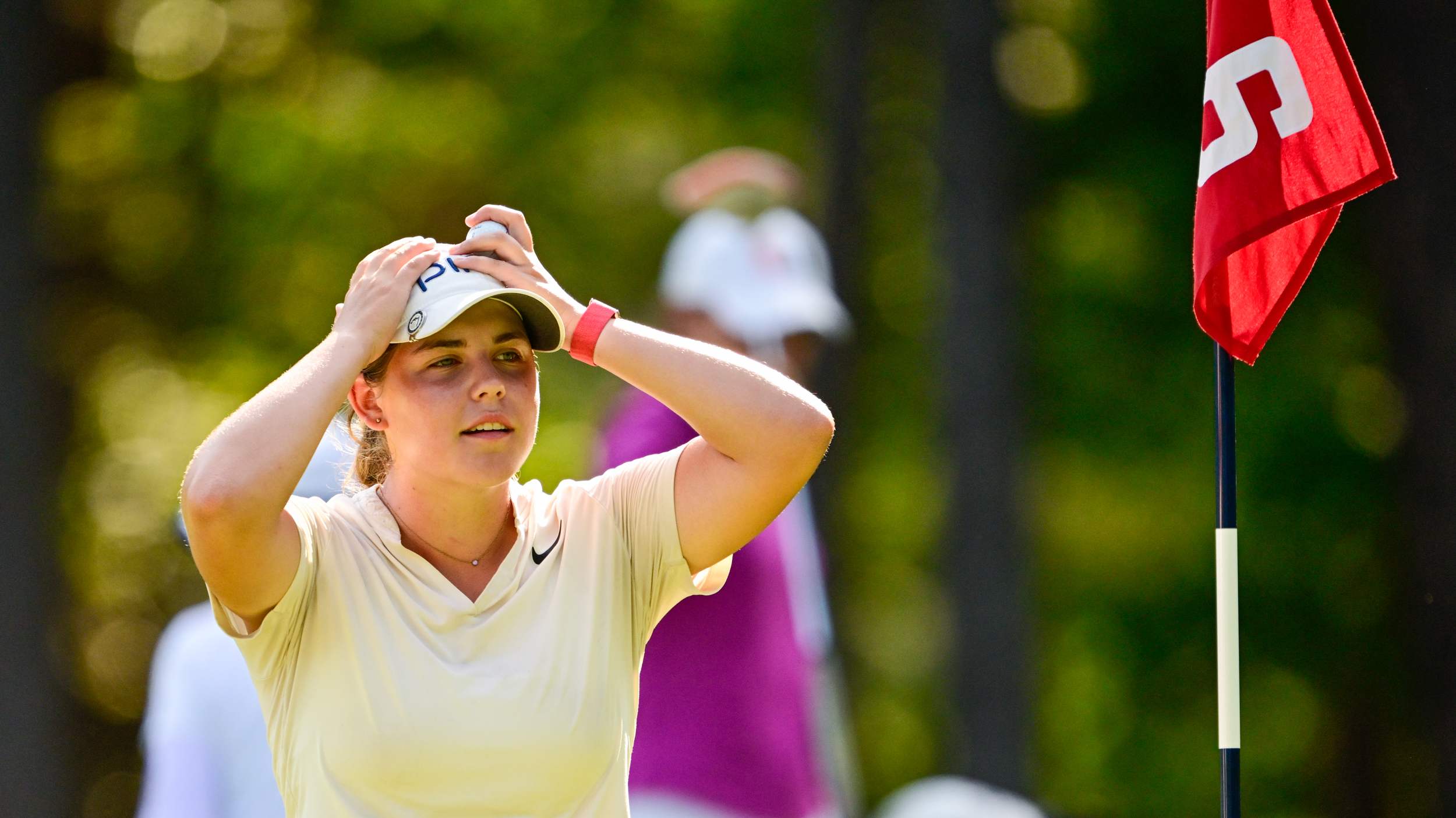 Madeleine Conser was exasperated and relieved to outlast Bella Dovhey on the 24th hole of their Round-of-64 match on Wednesday. Conser got up and down from a greenside bunker for birdie to close out a match that tied for the fourth-longest in championship history. (USGA/Logan Whitton)
