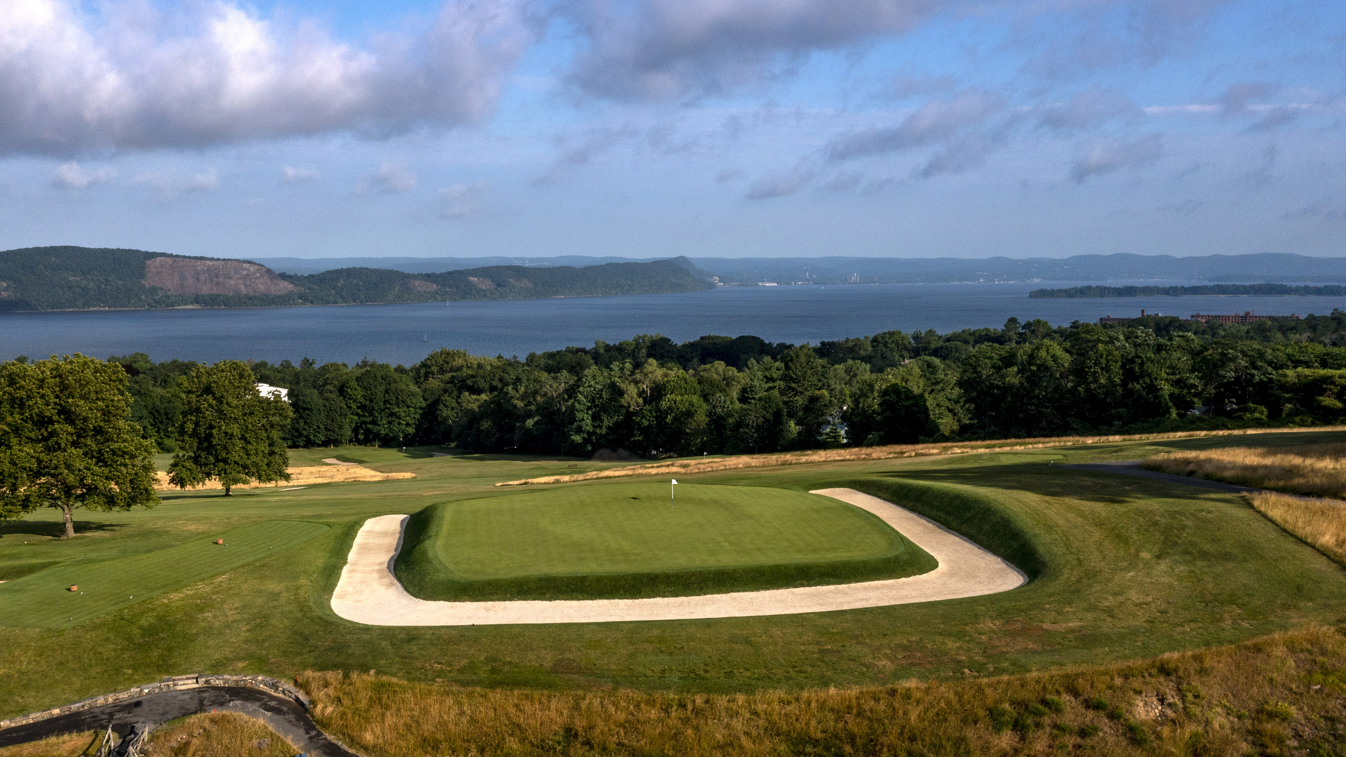 Course Tour of Sleepy Hollow Country Club