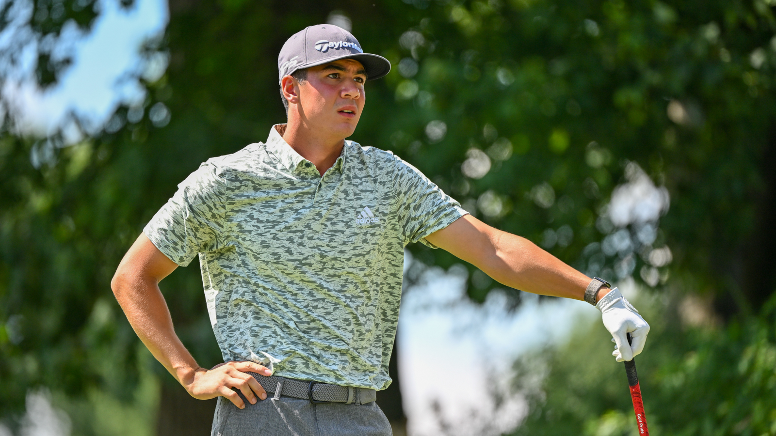Six Share Lead at 68 on Tough Day 1 at U.S. Amateur