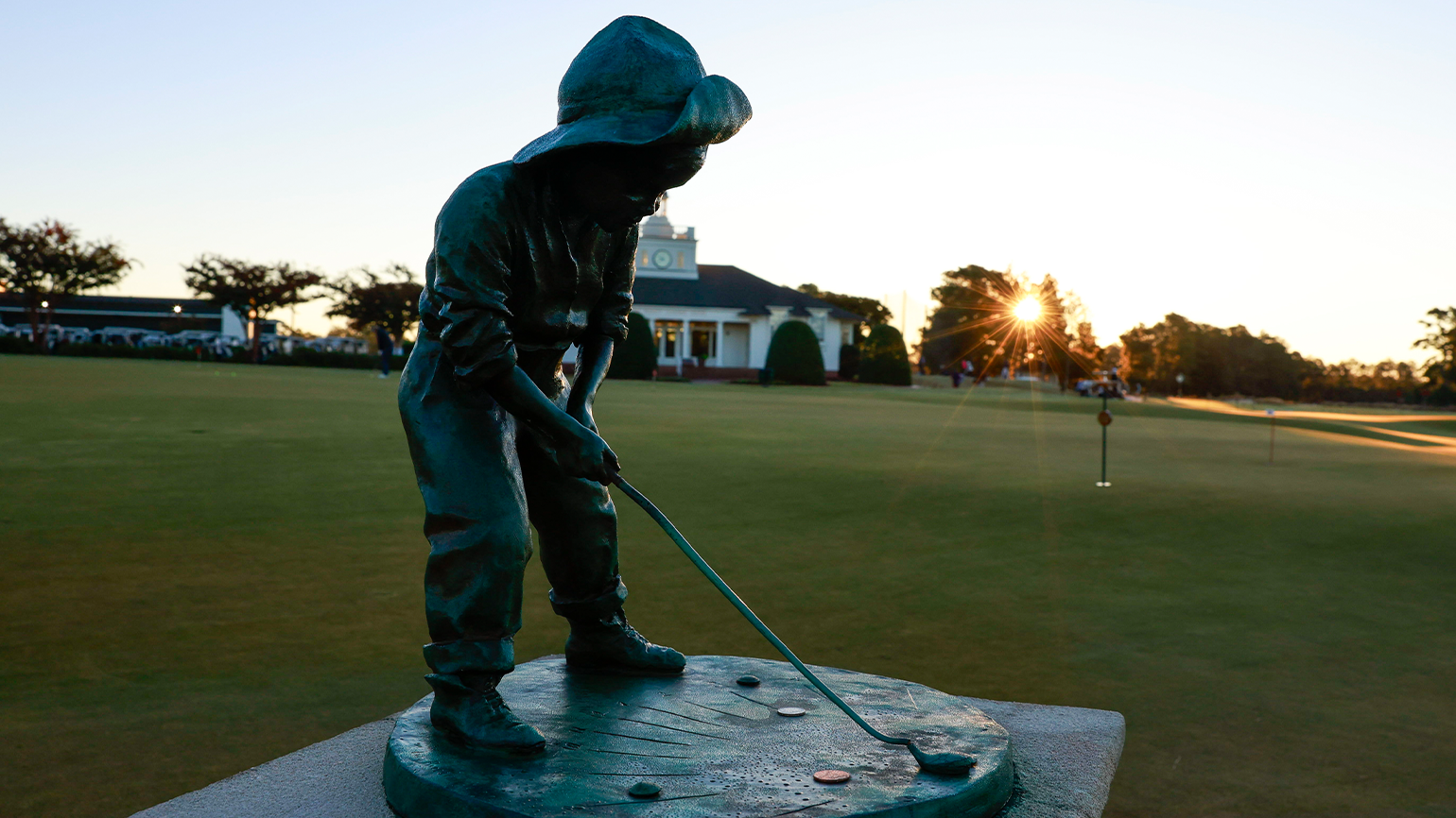 The History of Pinehurst's Iconic Putter Boy