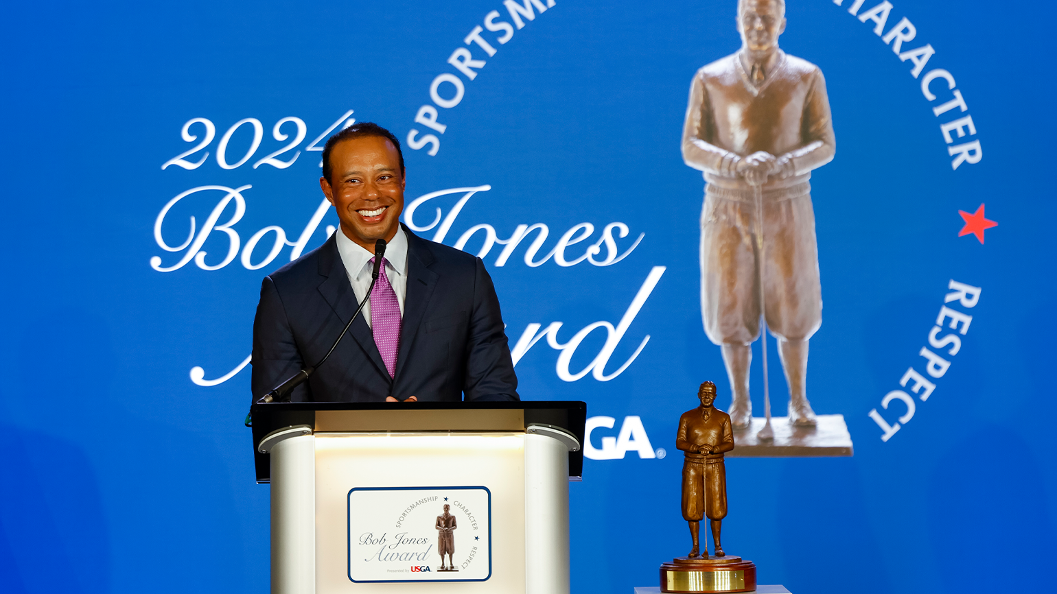 Woods, Whose Impact Far Transcends Golf Feats, Accepts 2024 Bob Jones Award