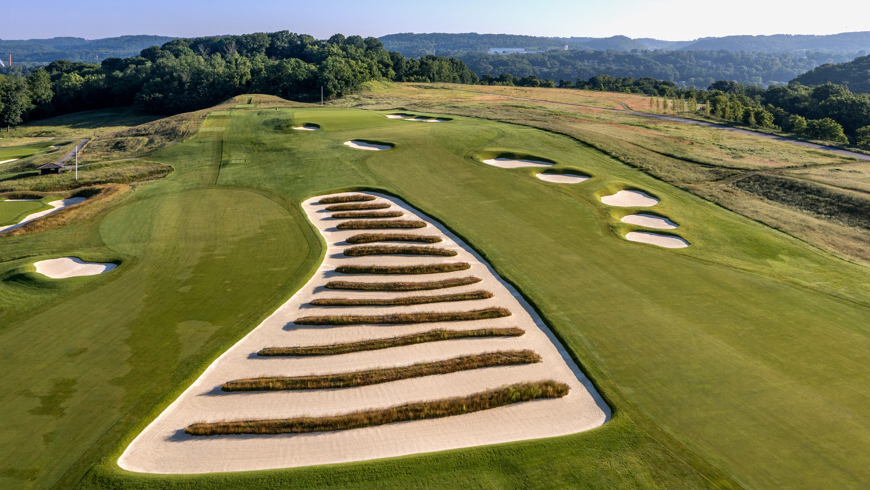 Oakmont Country Club Course Tour