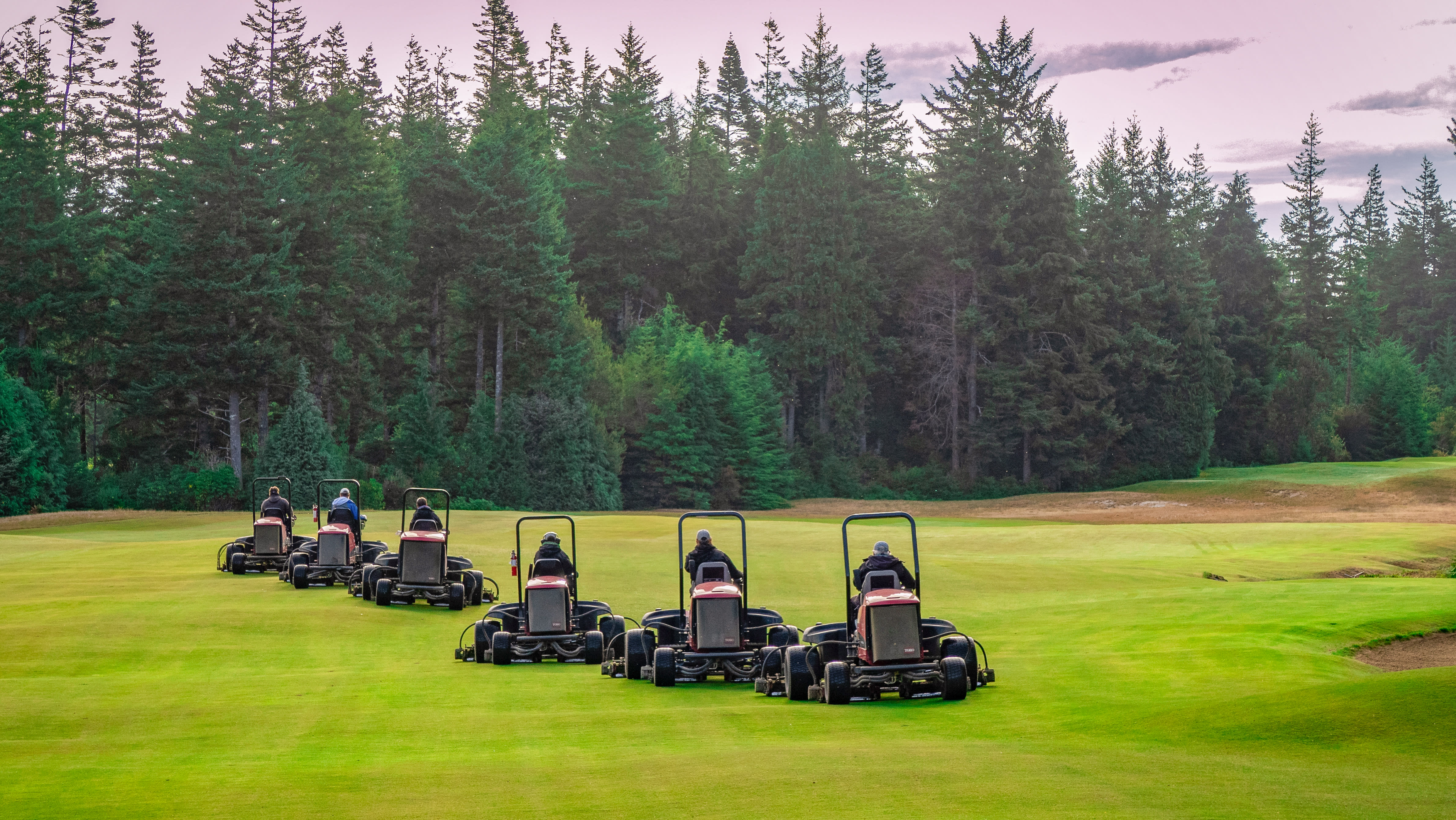 Understanding the Lifespan of Golf Course Maintenance Equipment