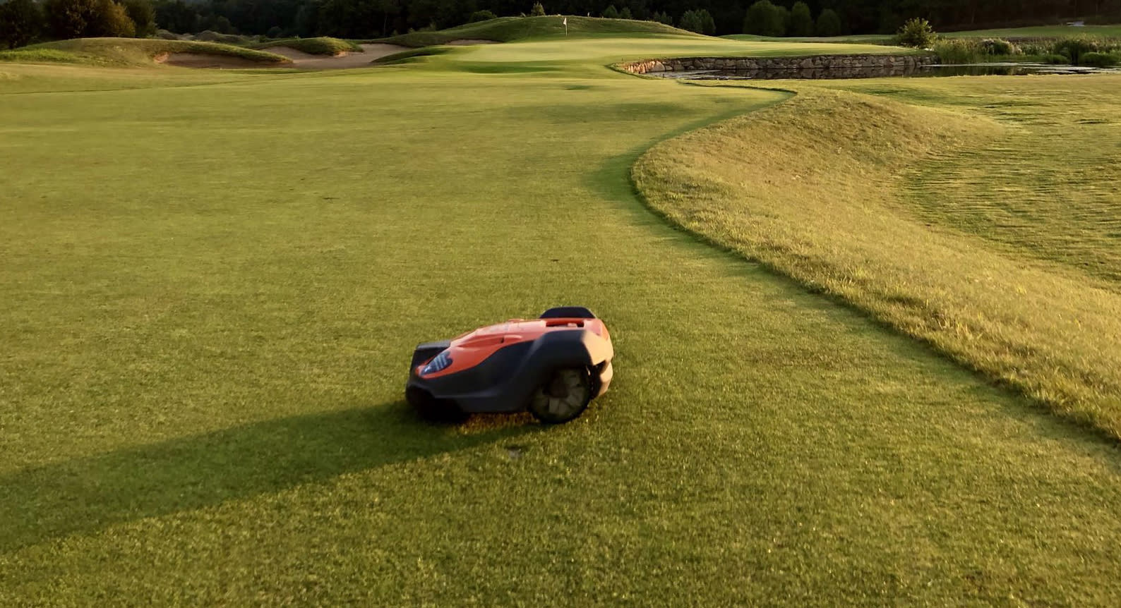 Rise of the Machines Autonomous Mowers on Golf Courses