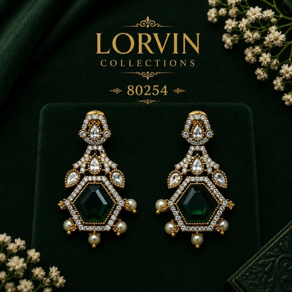 ✨ Regal Emerald Green Hexagonal Earrings 80254