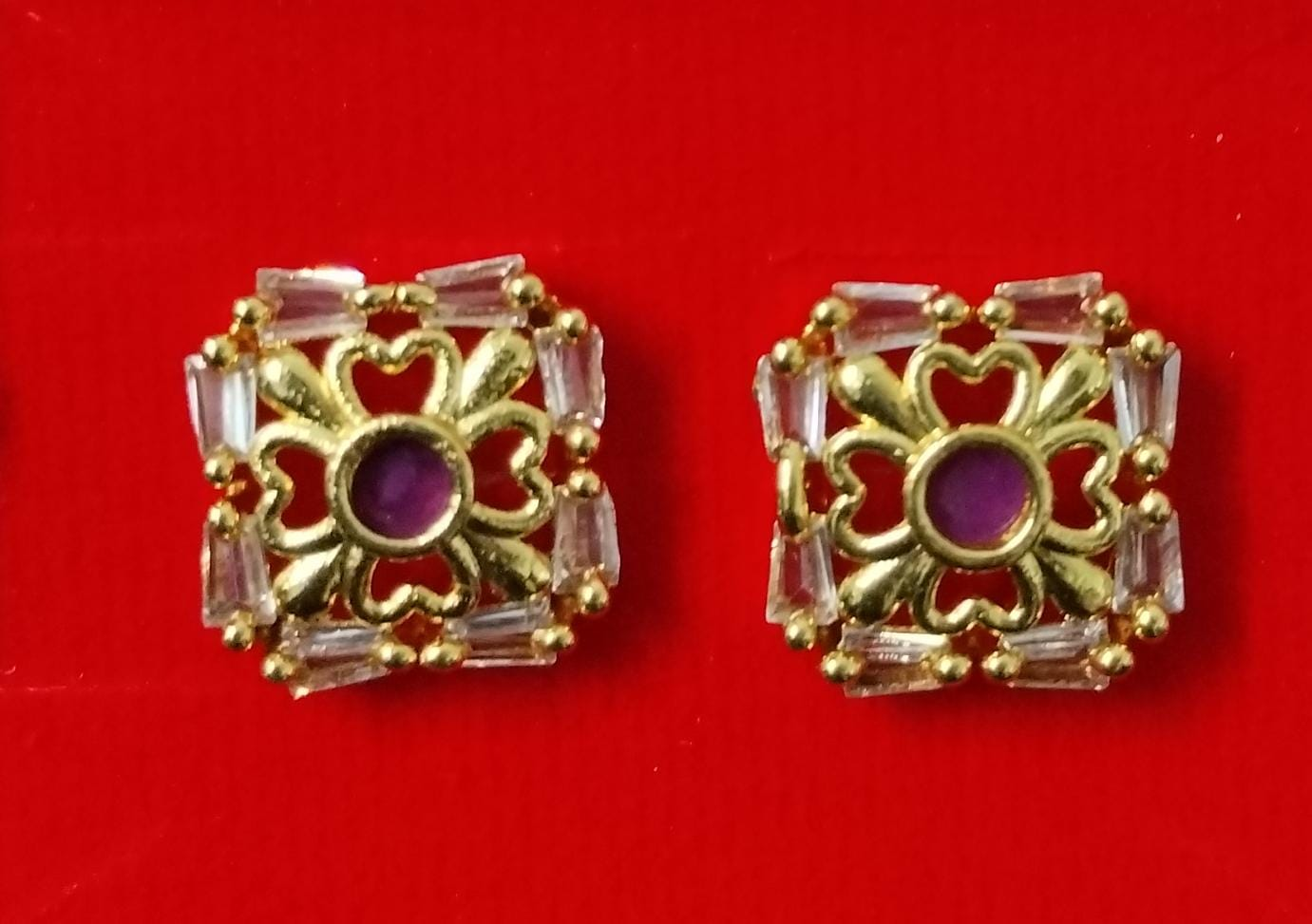 ✨ Royal Purple Floral Stud Ear Rings