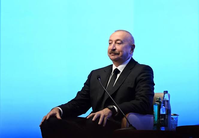 İlham Əliyev: Dolların məzənnəsi 1,70 manat olaraq qalacaq .