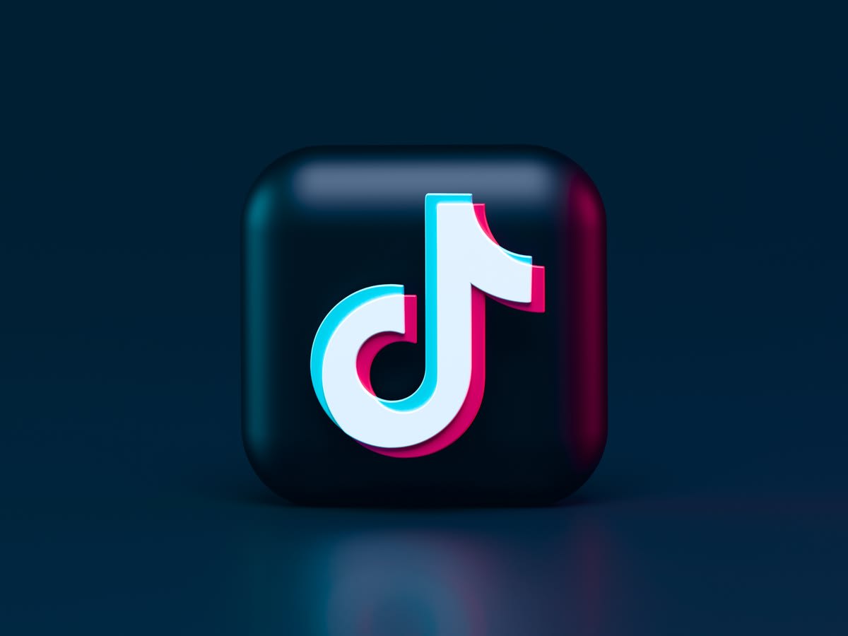 TikTok uşaqlar üçün yeni məhdudiyyətlər tətbiq edəcək!