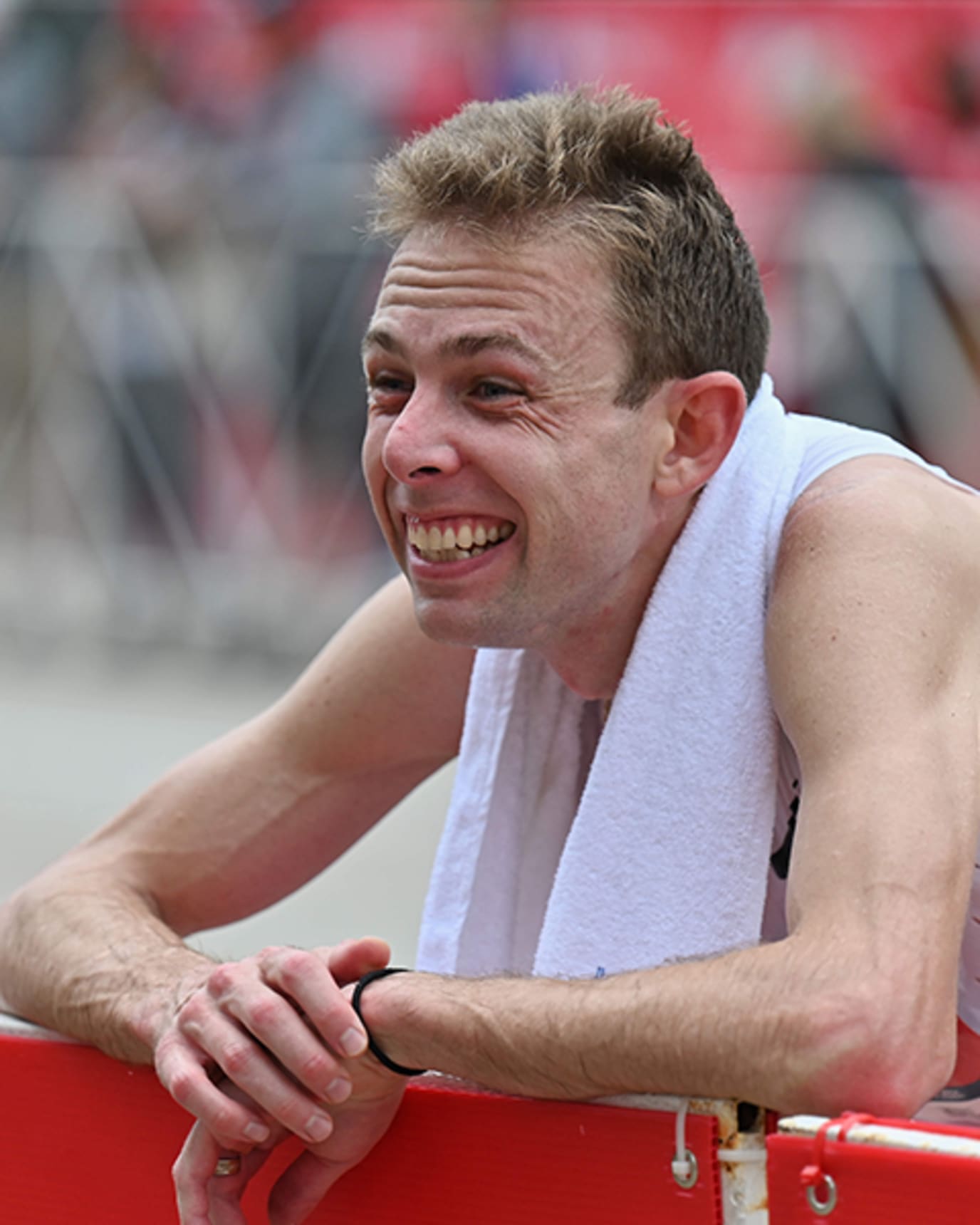 Galen Rupp smiles big for the crowd