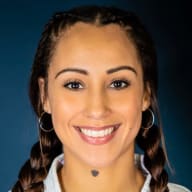 Ashley Davis Headshot