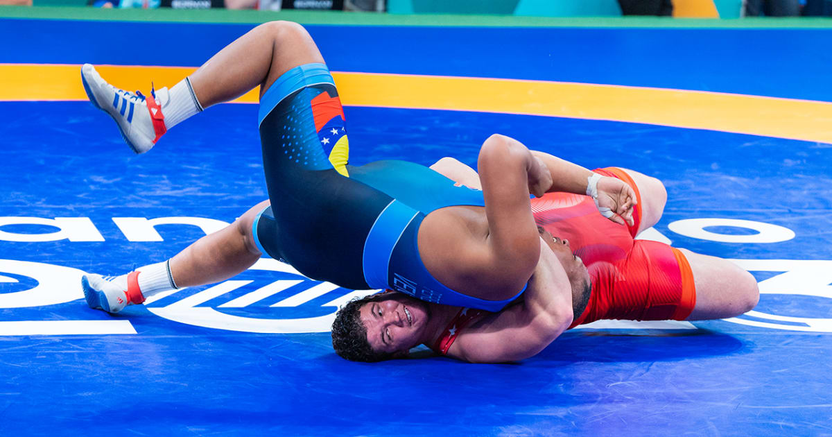 Lucha libre estadounidense |  Schultz participa en el partido por la medalla de oro grecorromana, Rau por el bronce en los Juegos Panamericanos