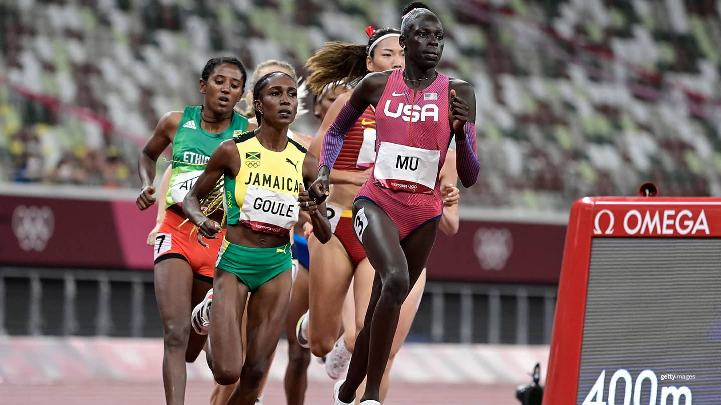 Athing Mu (USA) wins the women's 800m in a meet-record 1:55.04 during the  46th Prefontaine Classic, Saturday, Aug 21, 2021, in Eugene, Ore. Photo via  Newscom Stock Photo - Alamy