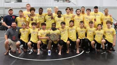 Illinois team poses with championship trophy after winning 2021 Junior Greco-Roman National Duals