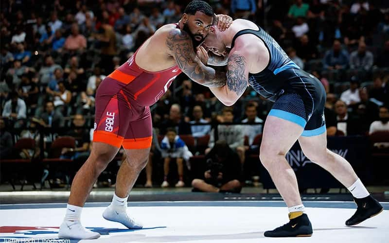 Gable Steveson battles Mason Parris in Final X.