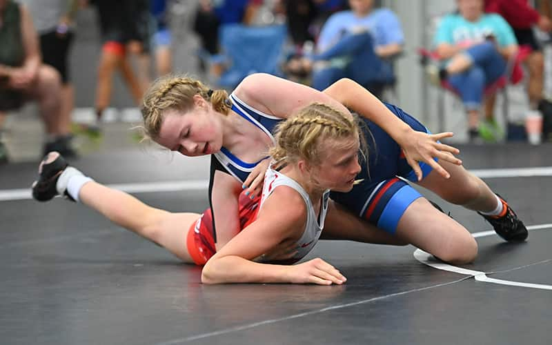 14U girls freestyle national duals action of Team Texas Red. Photo by Farrah Sheeren.