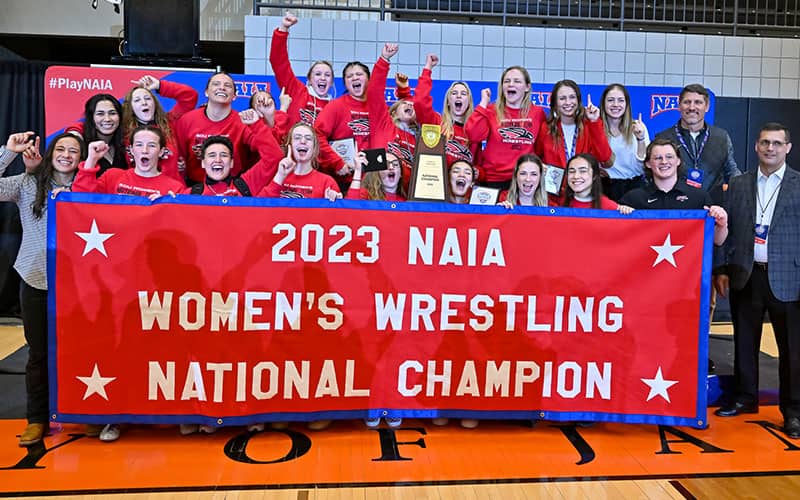The 2023 NAIA women’s freestyle wrestling champions, Southern Oregon University.