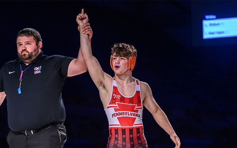 Landon Sidun (PA) points No. 1 while getting his arm raised during the 2023 USMC 16U Nationals finals in men's freestyle