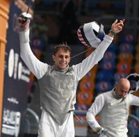 Nick Itkin celebrates his quarterfinals win against Italy's Alessio Foconi. (Photo by #BizziTeam)