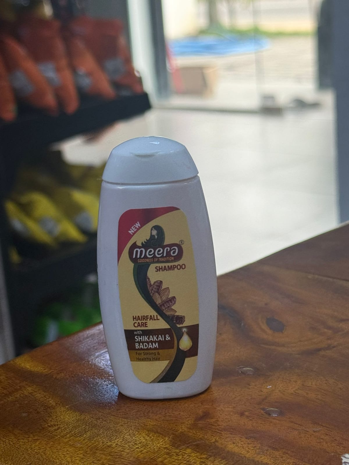 meera 40ml shikkakai