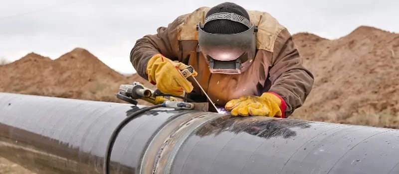 Pipeline Welding How to Become a Pipeline Welder UTI