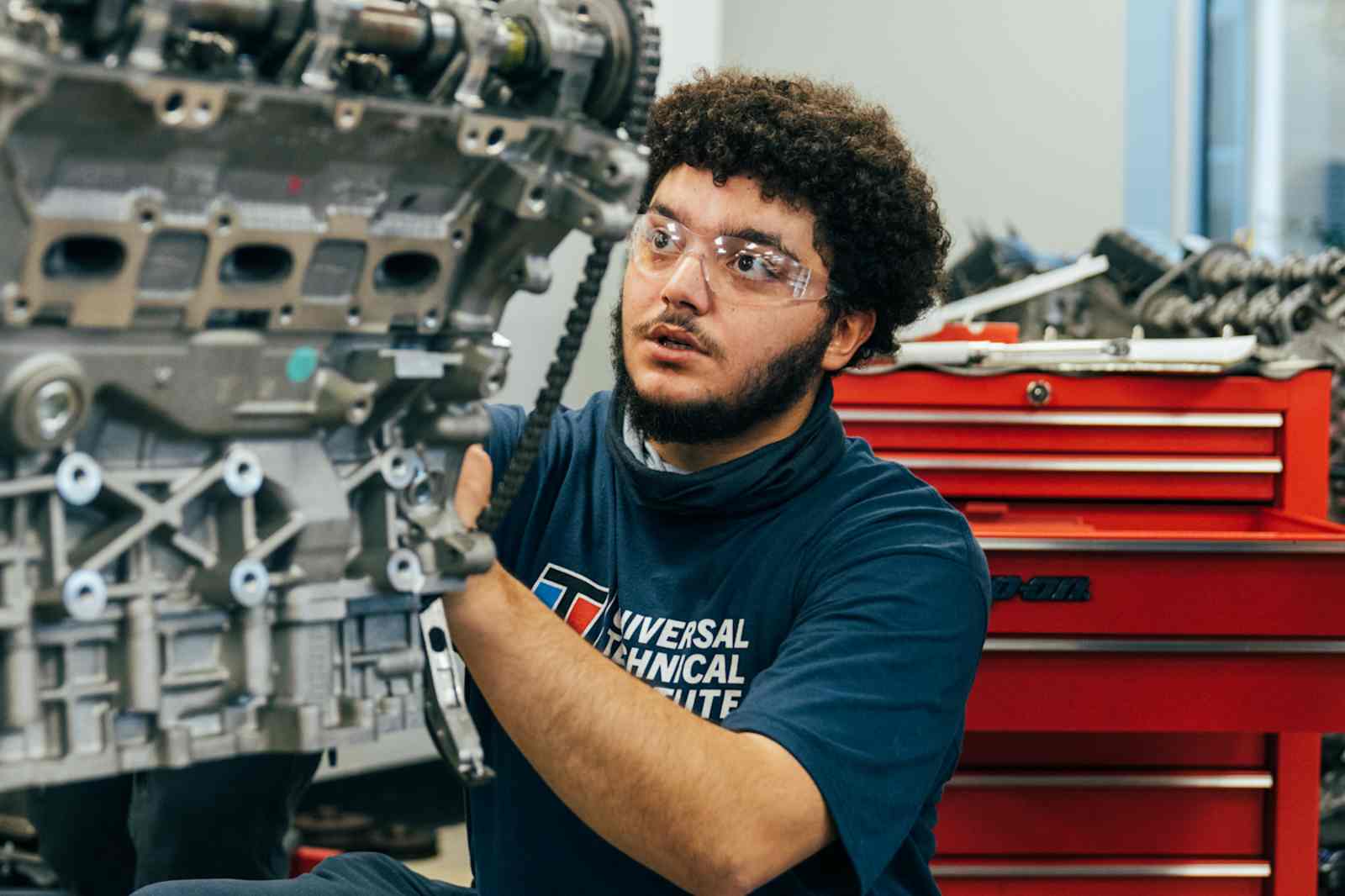 AUTO MECHANIC SCHOOL NEAR NEW BRAUNFELS, TEXAS