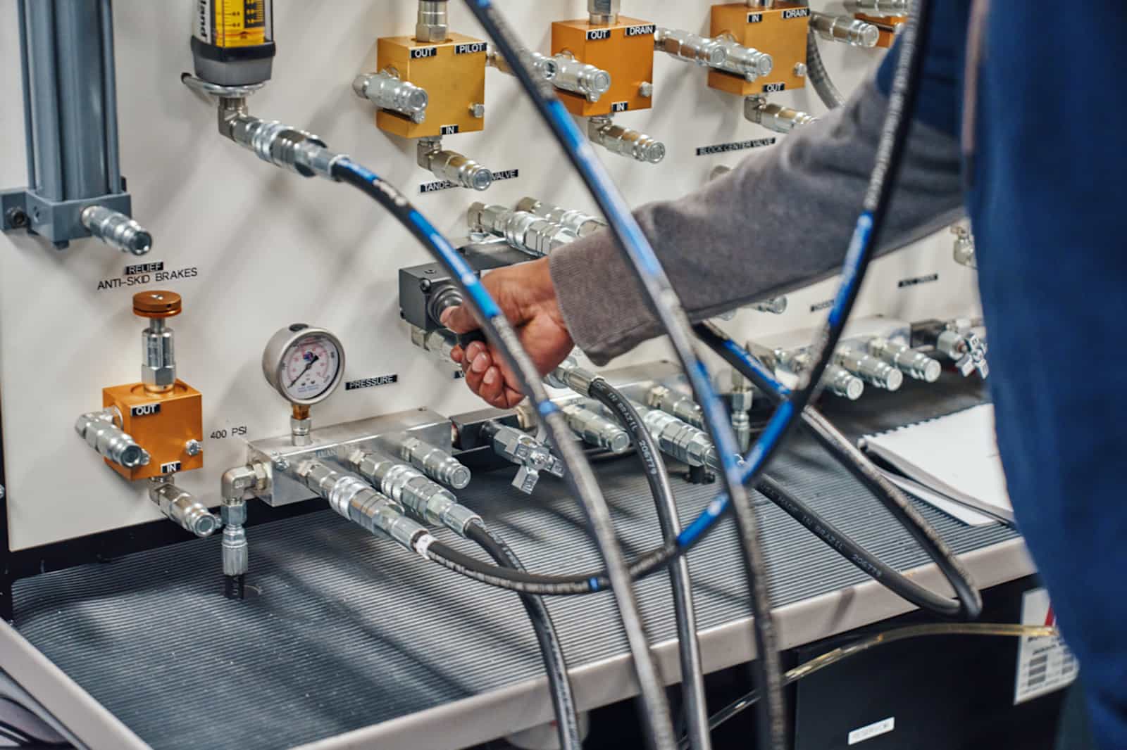 ROBOTICS AND AUTOMATION SCHOOL NEAR ONTARIO, CA