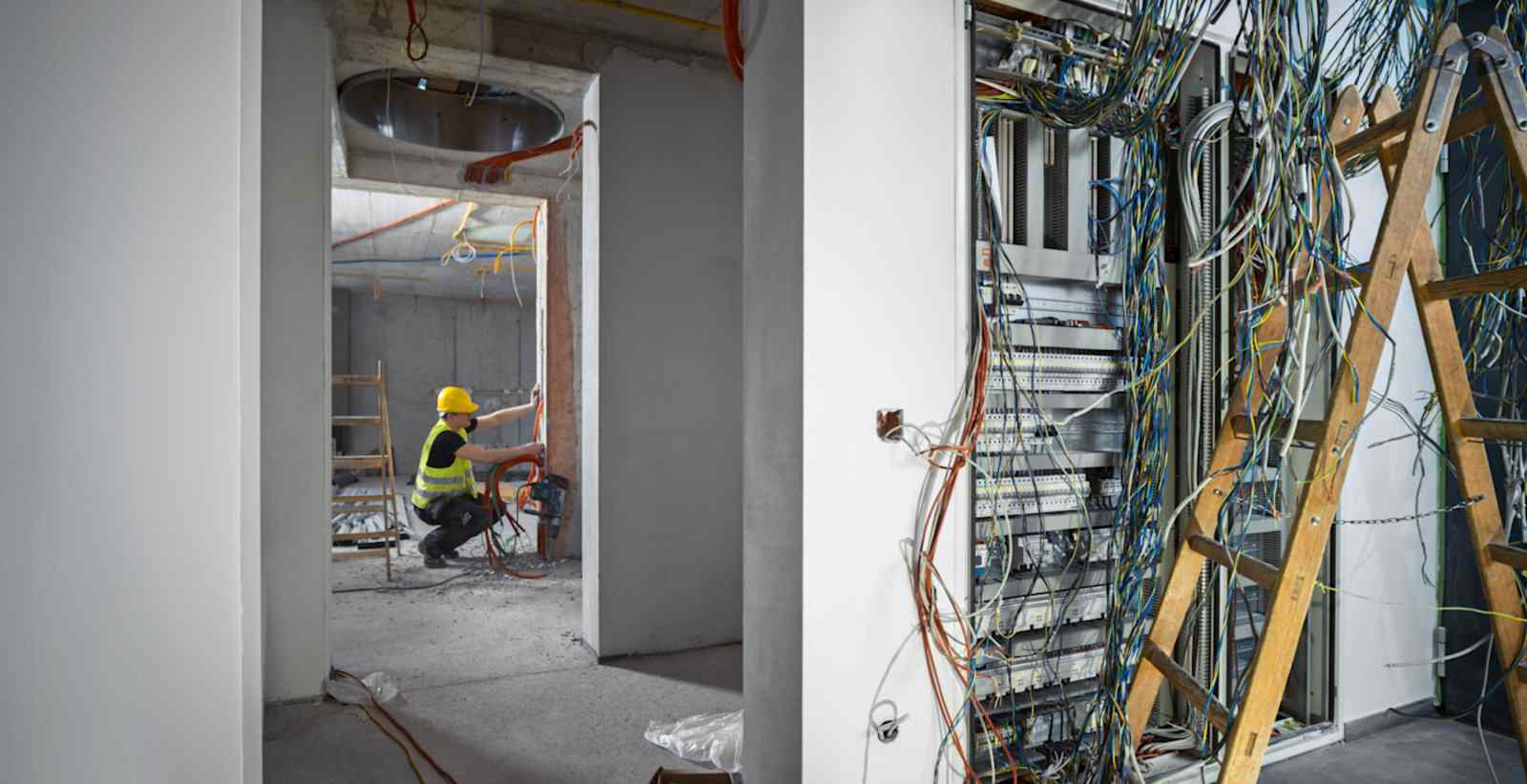 ELECTRICAL TECHNICIAN SCHOOL IN MOORESVILLE, NC