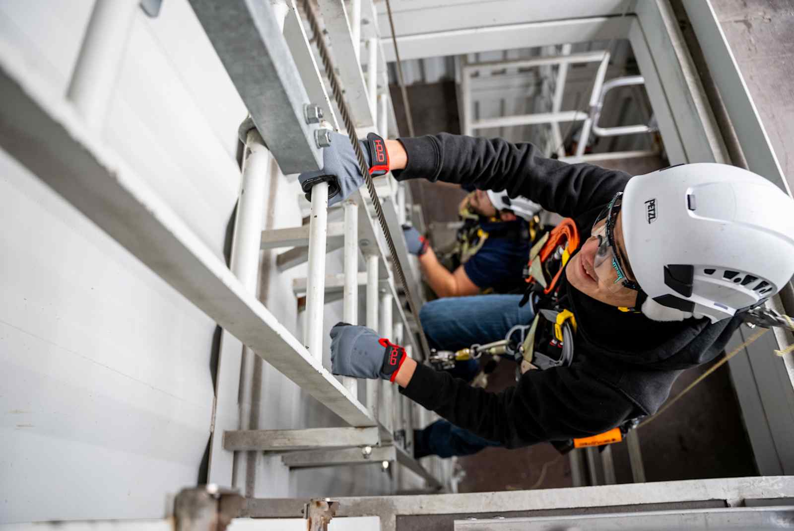 ELECTRICAL & WIND TURBINE TECHNOLOGY SCHOOL IN HOUSTON, TEXAS