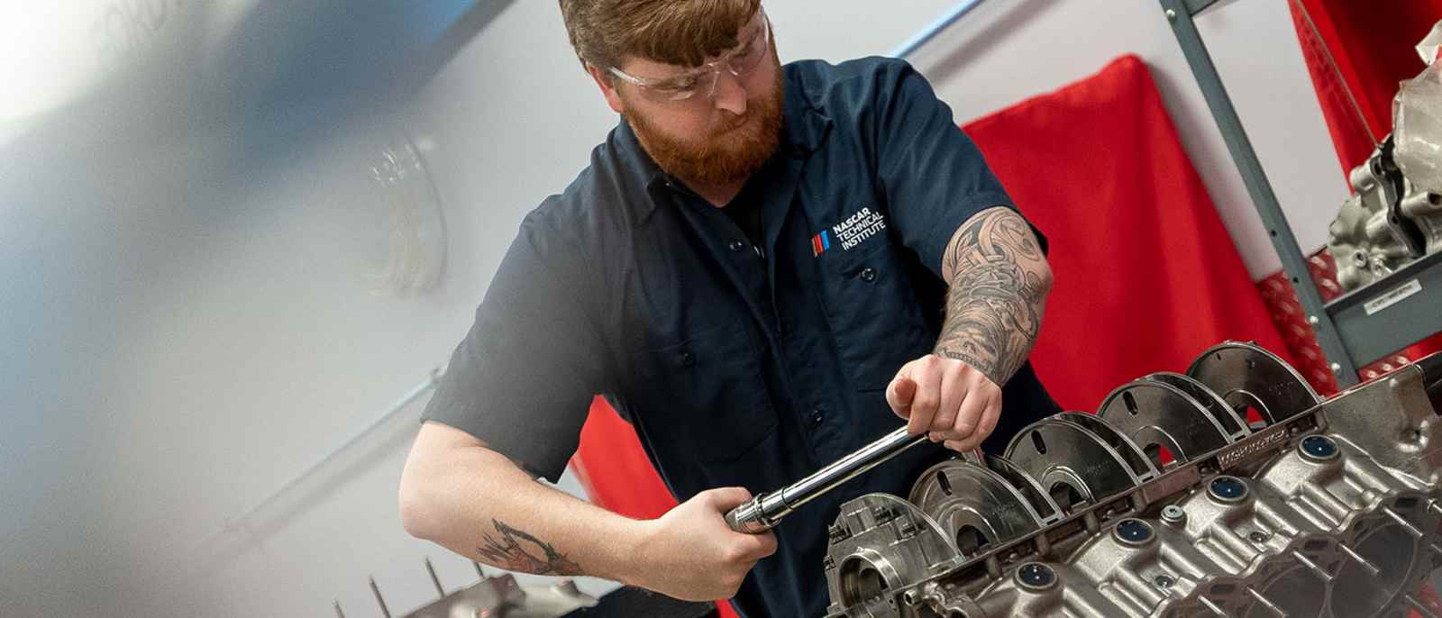 TRAIN FOR A CAREER AT UTI’S TRADE SCHOOL NEAR HICKORY, NORTH CAROLINA