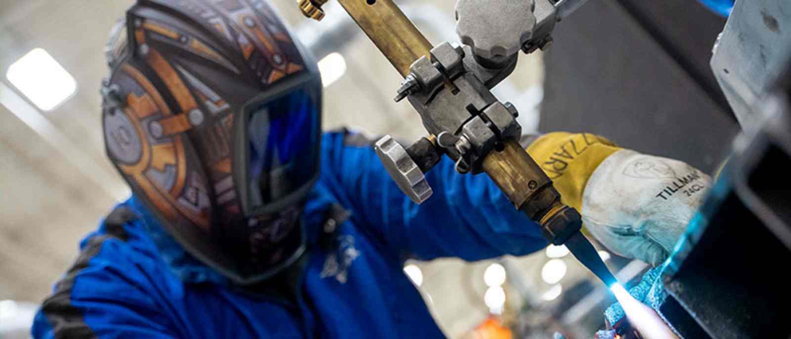 DISCOVER WELDING SCHOOL NEAR ELGIN, ILLINOIS
