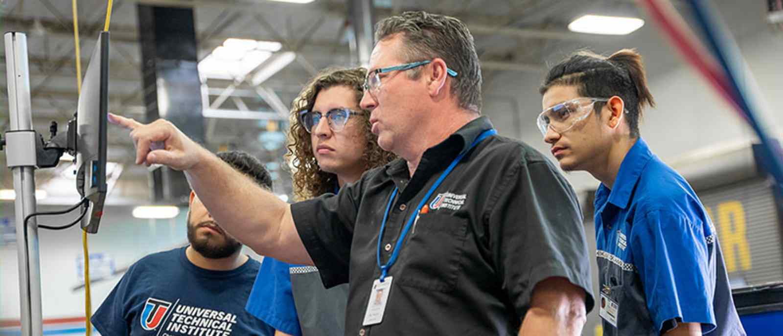 AUTO MECHANIC SCHOOL NEAR ROSEVILLE, CALIFORNIA