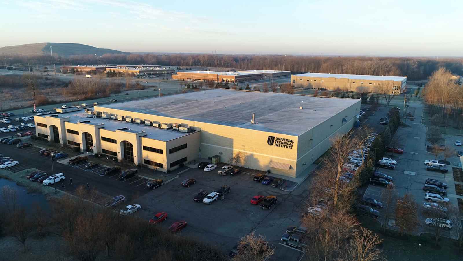 TRADE & VOCATIONAL SCHOOL IN CANTON, MI