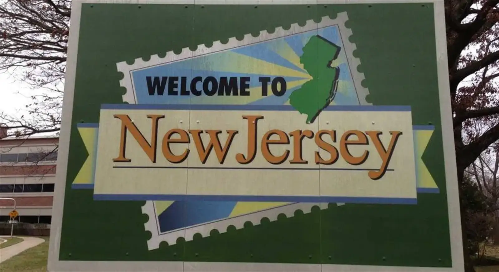 HOUSING OPTIONS FOR STUDENTS IN BLOOMFIELD, NJ