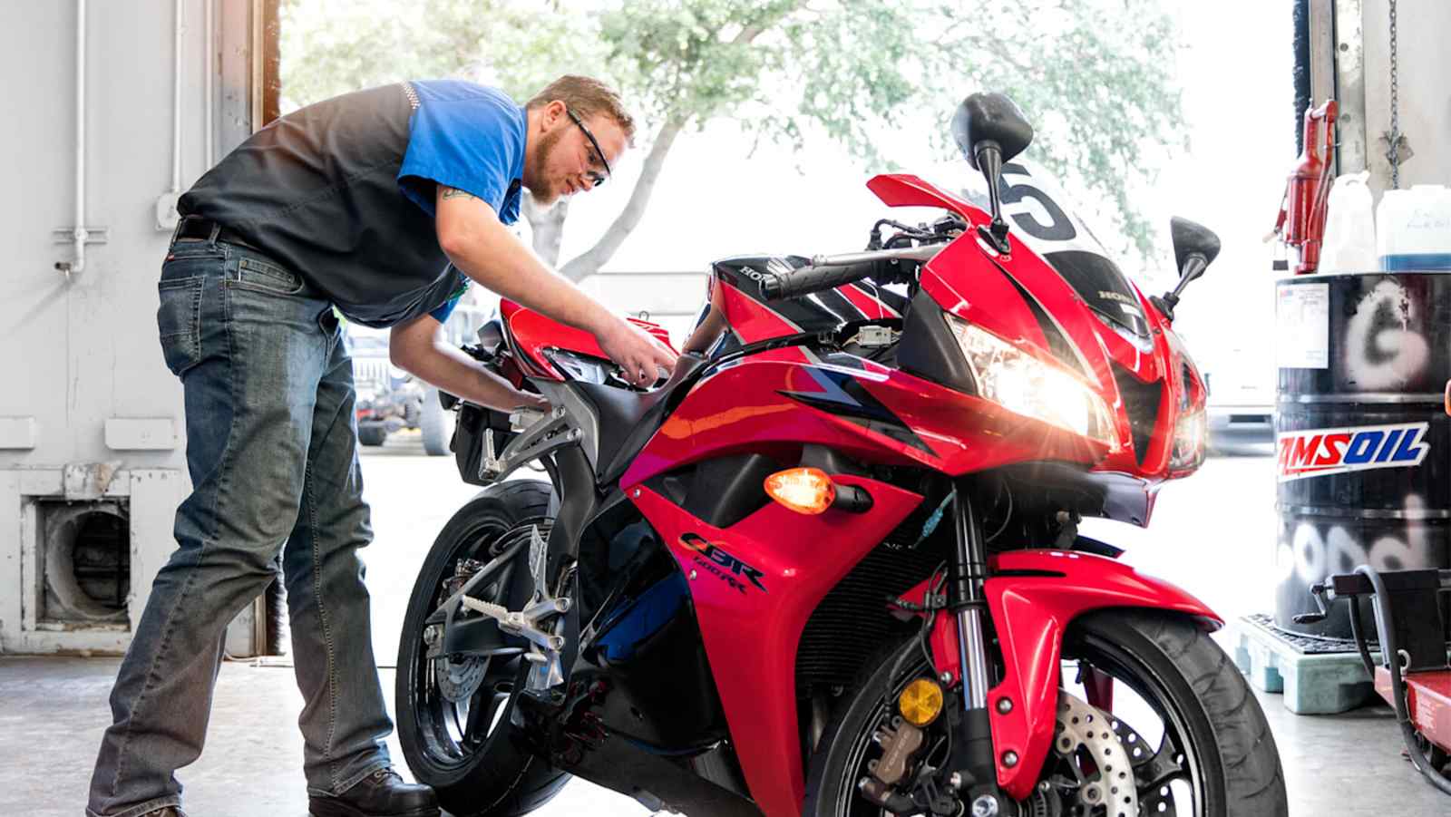 HONDA MOTORCYCLE MECHANIC TRAINING (HONTECH)