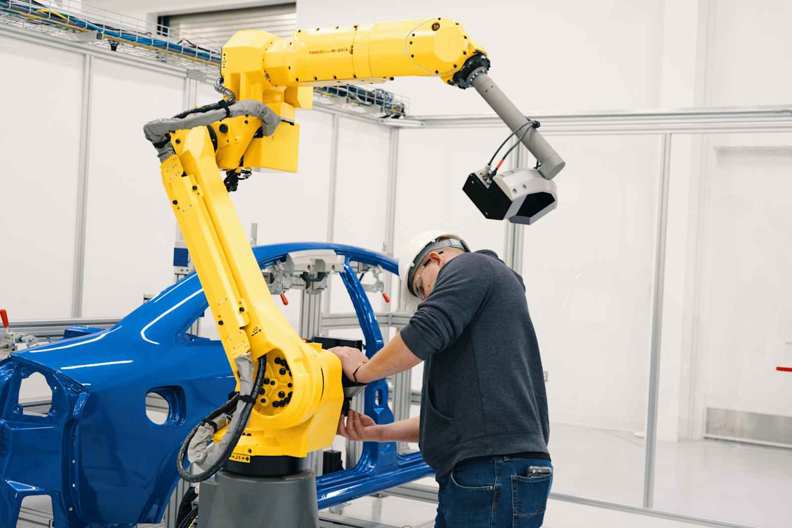 How To Become a Robotics Technician in California