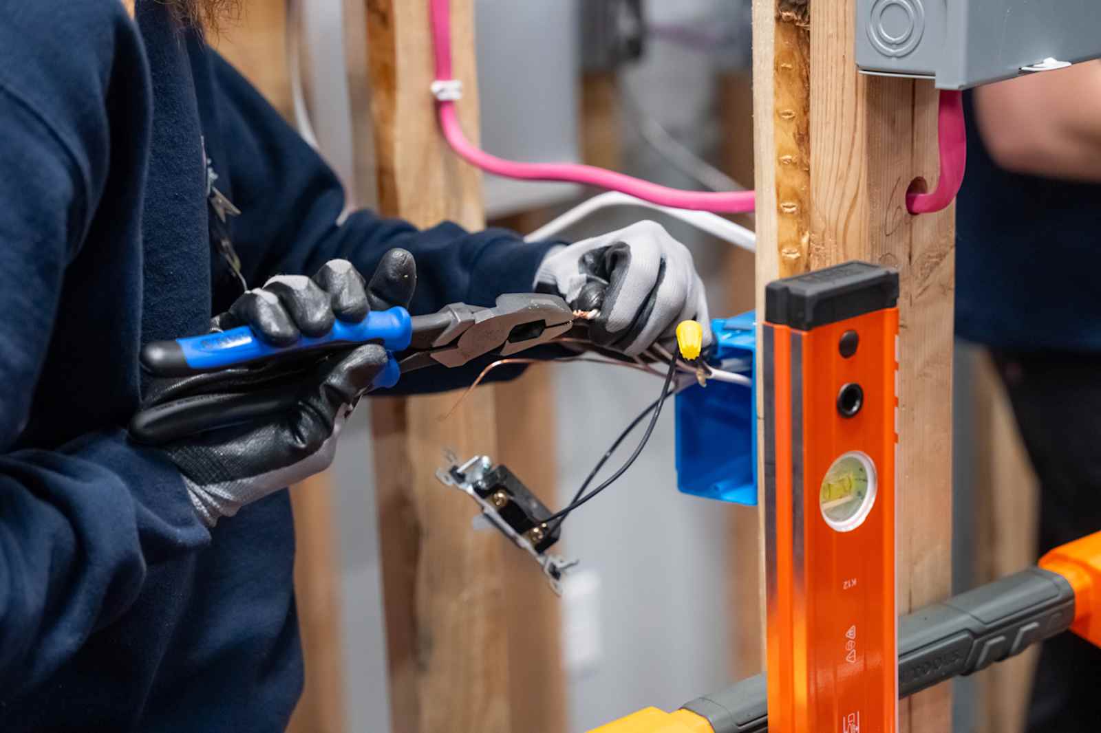 What Do Industrial Electrical Technicians Do? Skills, Systems and Career Paths Explained