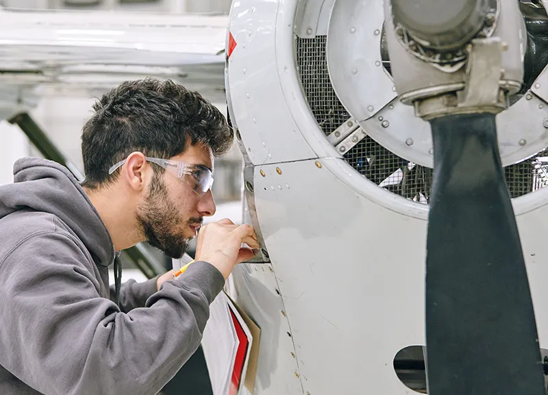 Aviation Mechanic School In Long Beach CA UTI