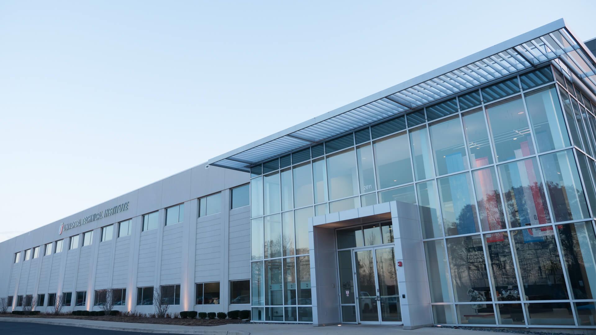 Campus Safety | Universal Technical Institute Lisle