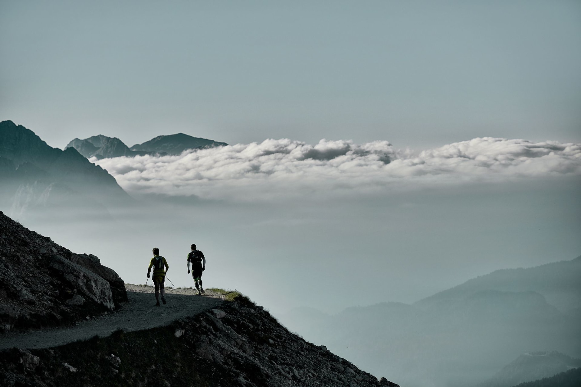 Utmb run hotsell
