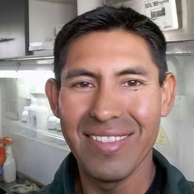 Gualberto FLORES CAYO