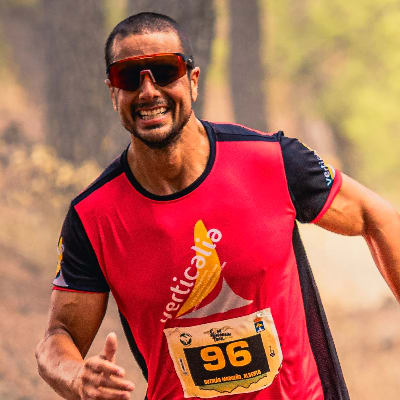 Alberto GUZMÁN MADUEÑO