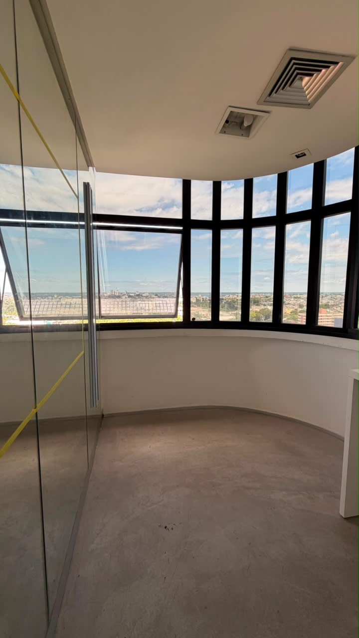 Sala comercial no Med Tower | Vista para o rio e pronta para financiar!