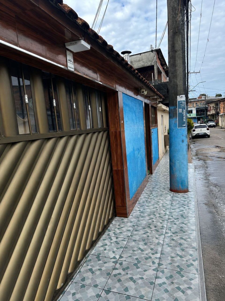 CASA DE 4 QUARTOS NO TANCREDO NEVES
