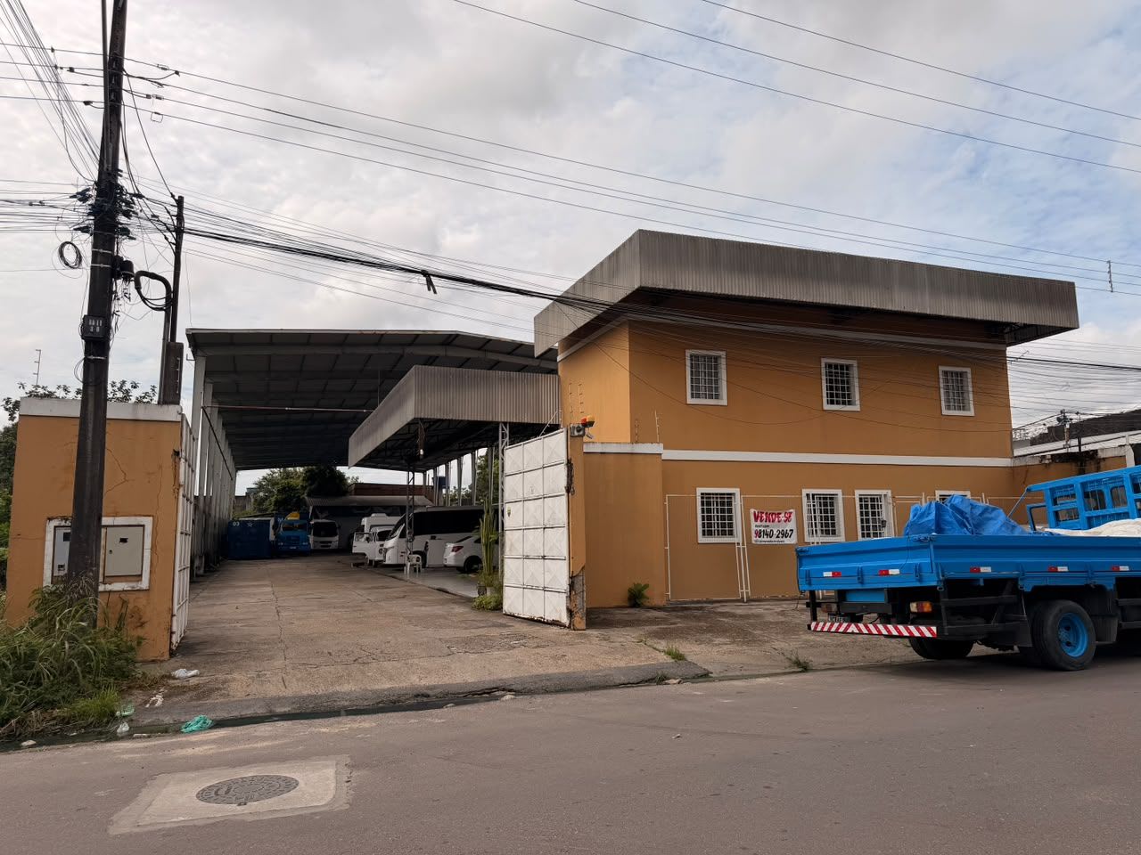 GALPAO 1600M² EM FLORES