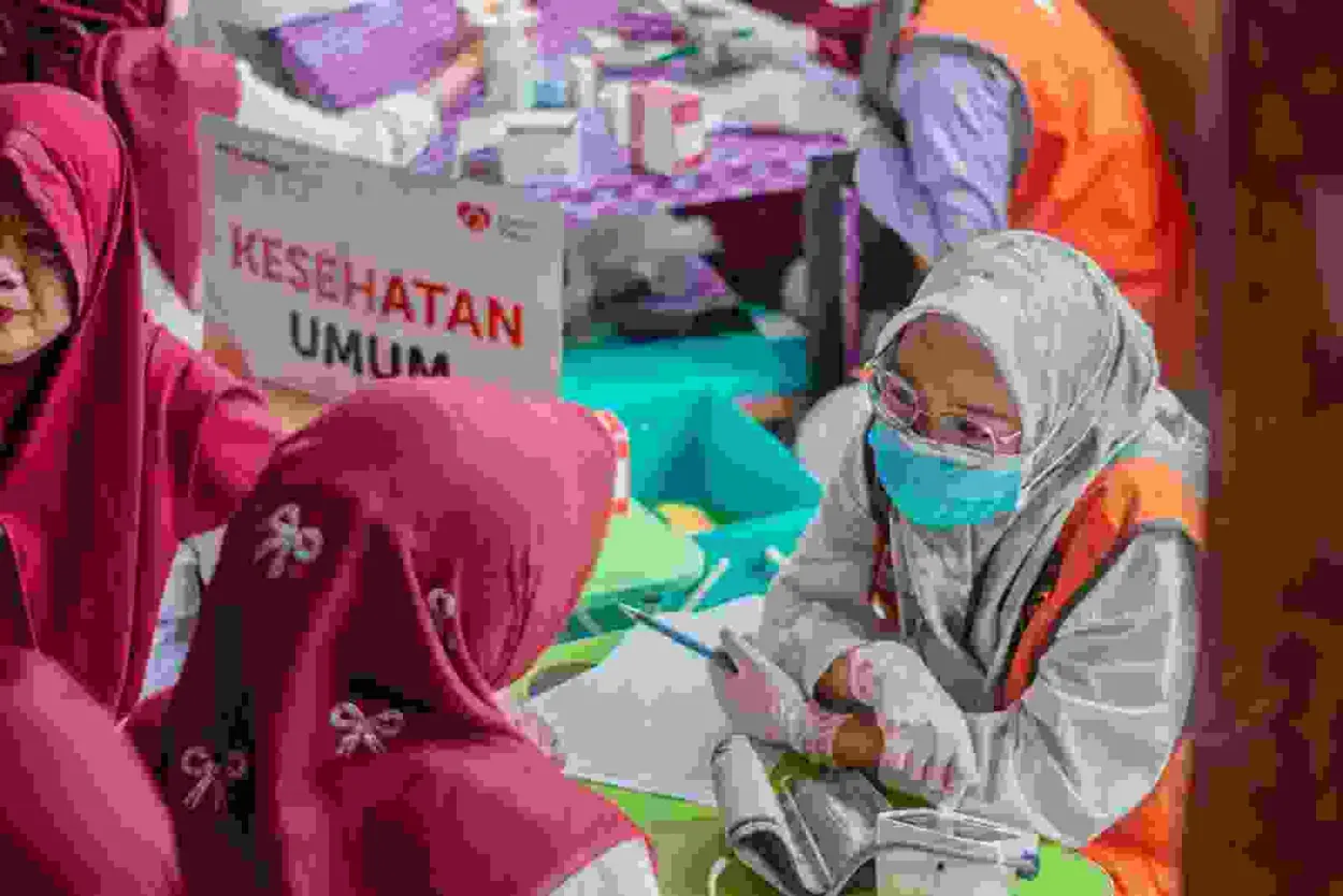 Bugar Merdeka! Para Lansia Mendapatkan Cek Kesehatan dari Rumah Zakat Bugar Merdeka! Para Lansia Mendapatkan Cek Kesehatan dari Rumah Zakat