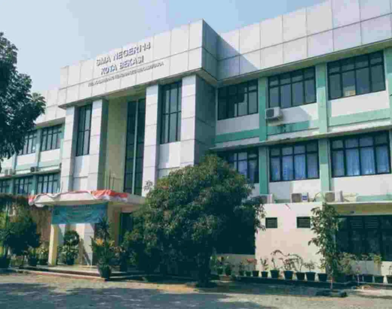 Ketum FWJI: Jika Ada Indikasi Pungli Perbaikan Fasilitas, SMAN 14 Kota Bekasi Harus Diberi Sangsi