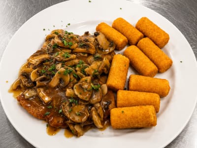 Jägerschnitzel mit ChampionsA,C