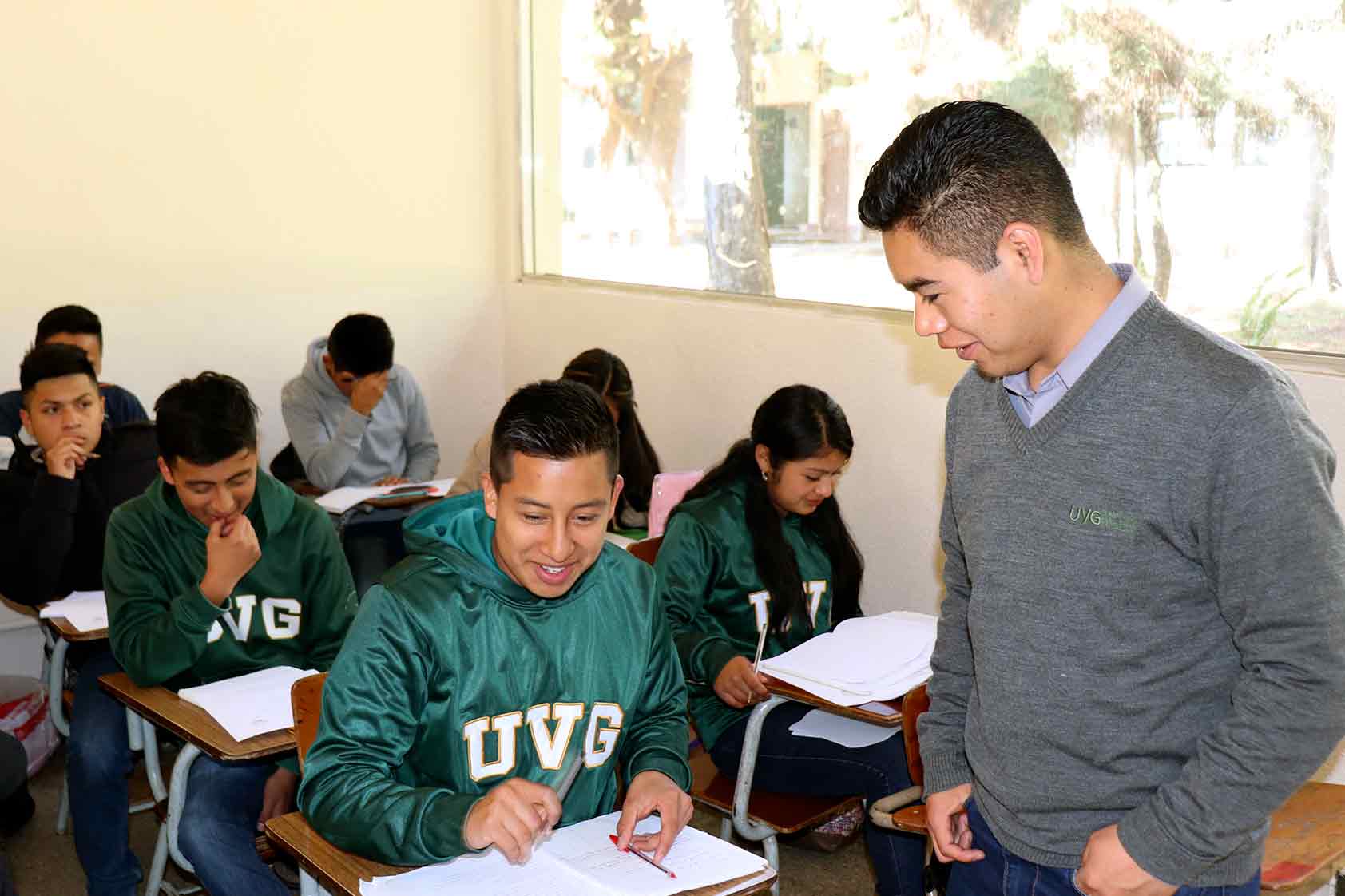 Las ciencias empiezan a ser de interés en las aulas de UVG Altiplano
