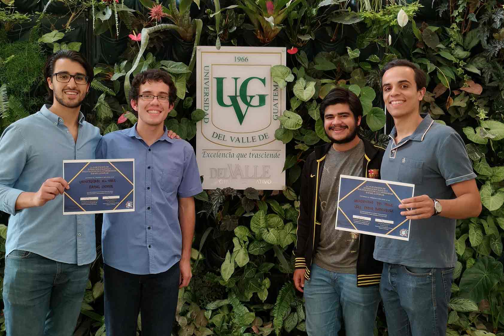 ¡Ganamos el torneo interuniversitario de debates 2019!