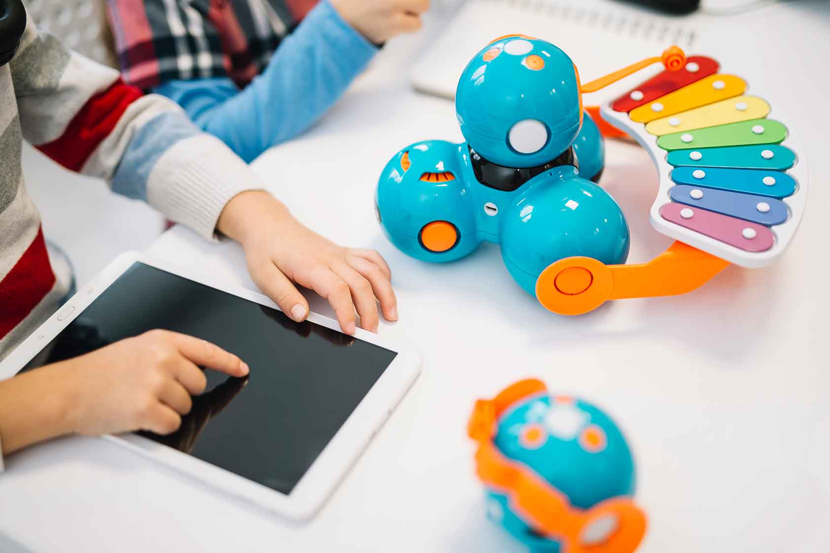 Las Tecnologías de Información y Comunicación (TIC) pueden ir de la mano con la calidad educativa